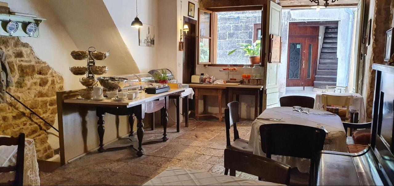 B&B Palace Basilico 1580. 로비니 외부 사진